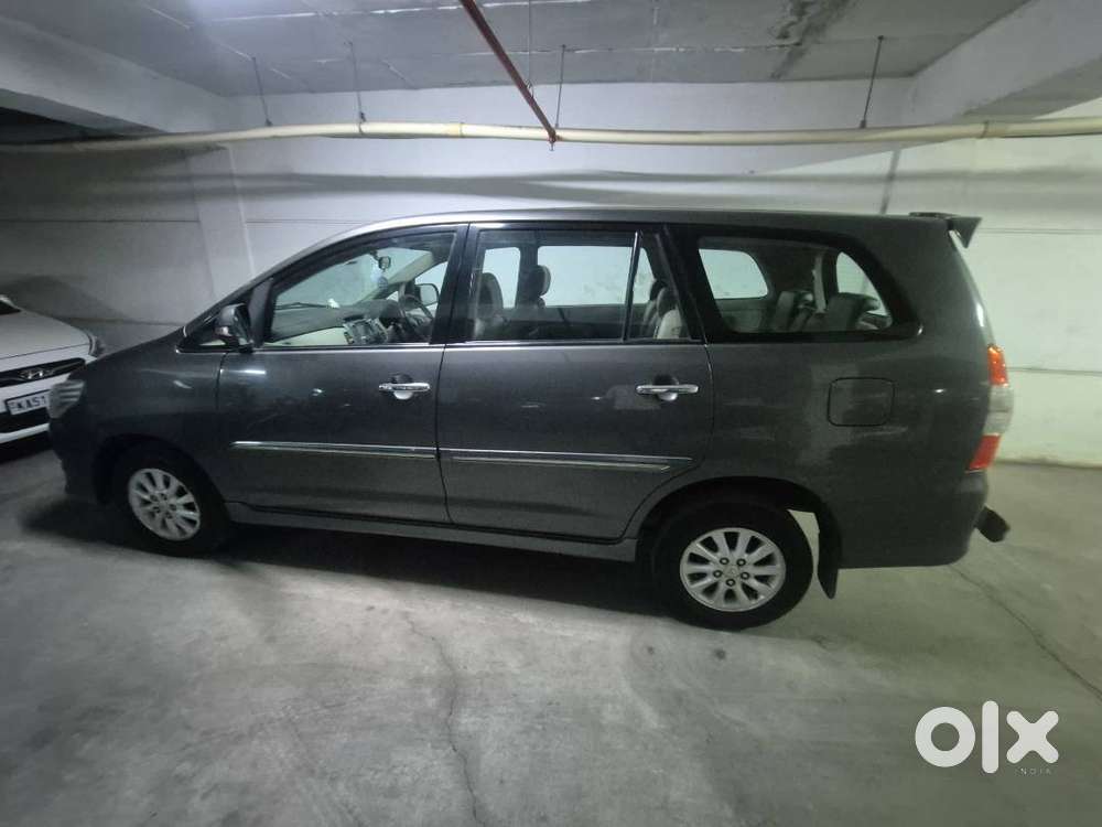 Very Well Maintained Innova 2013 Model