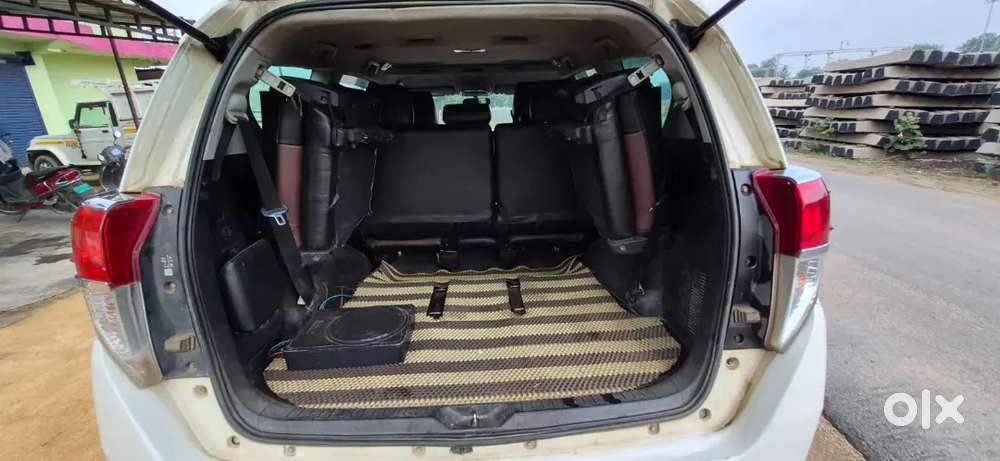 Toyota Innova Crysta 2019 Diesel Manual