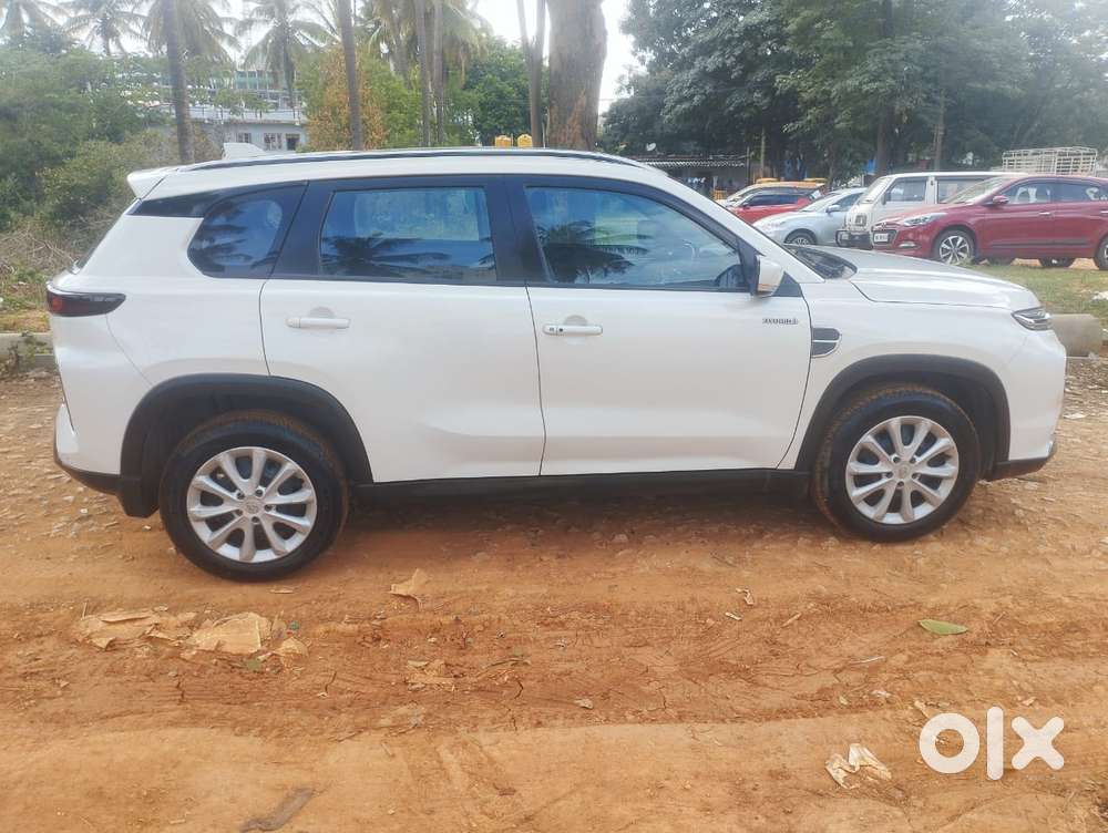 Toyota Urban Cruiser Hyryder 1.5 S Hybrid, 2023, Petrol