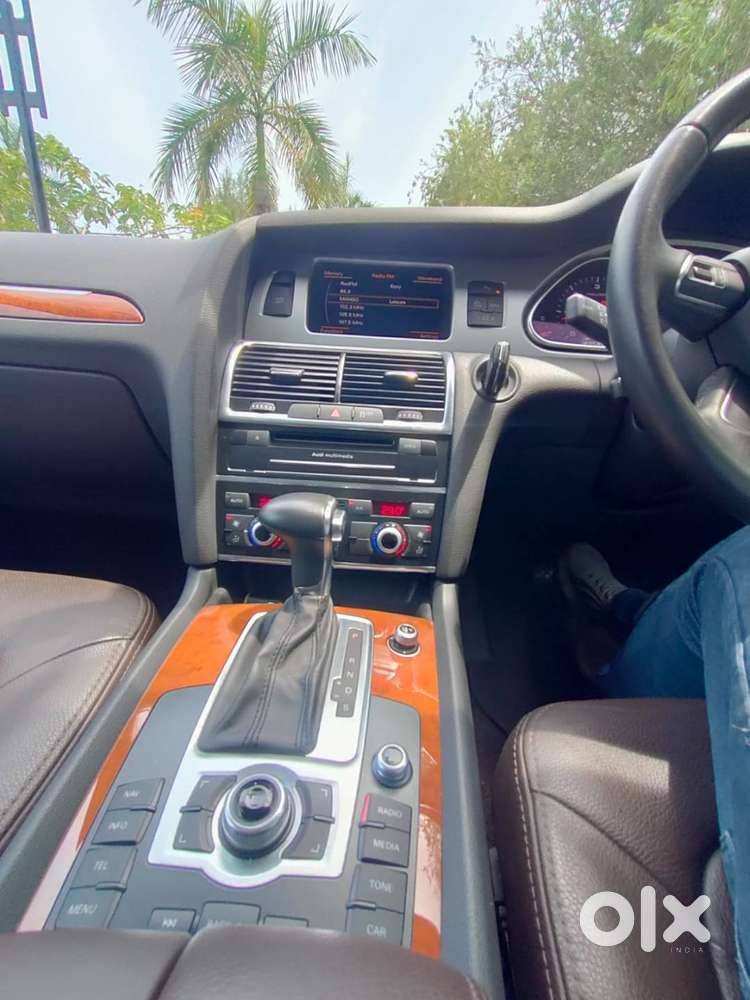 Audi Q7 Well Maintained.