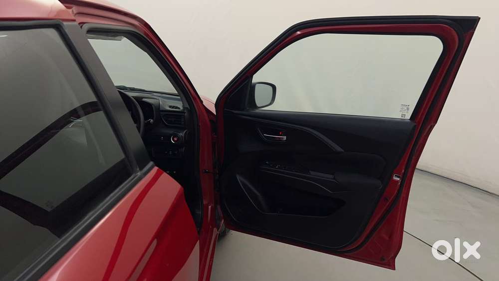 Maruti Suzuki Swift Vvt Vxi, 2024, Petrol