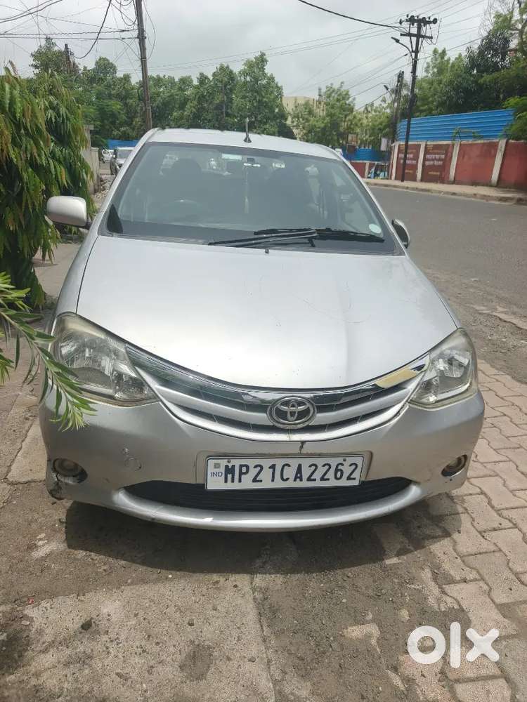Toyota Etios 1.5 G 2011