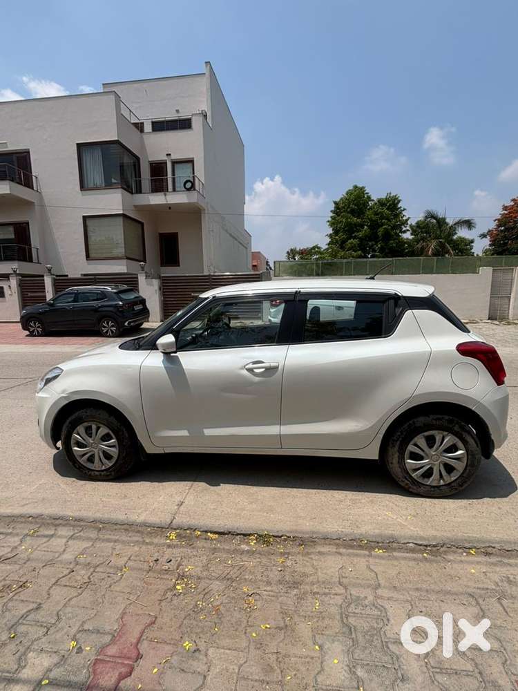Maruti Suzuki Swift Vxi Cng, 2024, Cng & Hybrids