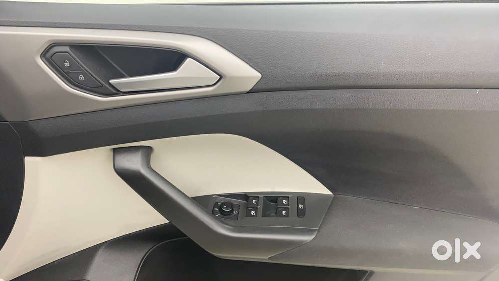 Volkswagen Taigun 1.0 Tsi Highline At, 2025, Petrol