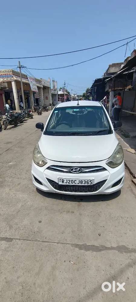 Hyundai I10 Cng Fitted 2016