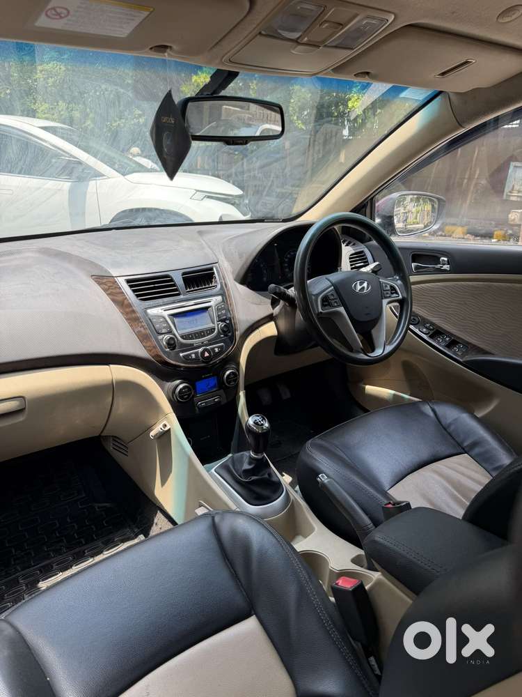Hyundai Verna 1.6 Sx Vtvt, 2013, Petrol