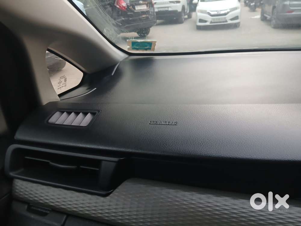 Toyota Innova Crysta 2.4 Gx Limited Edition At 7 Str, 2019, Diesel