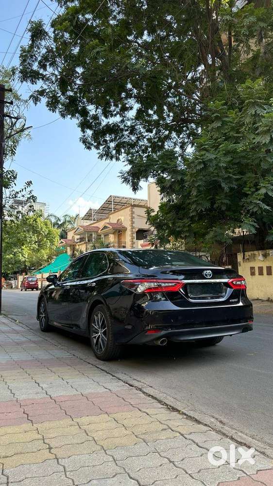Toyota Camry 2022 Petrol Well Maintained