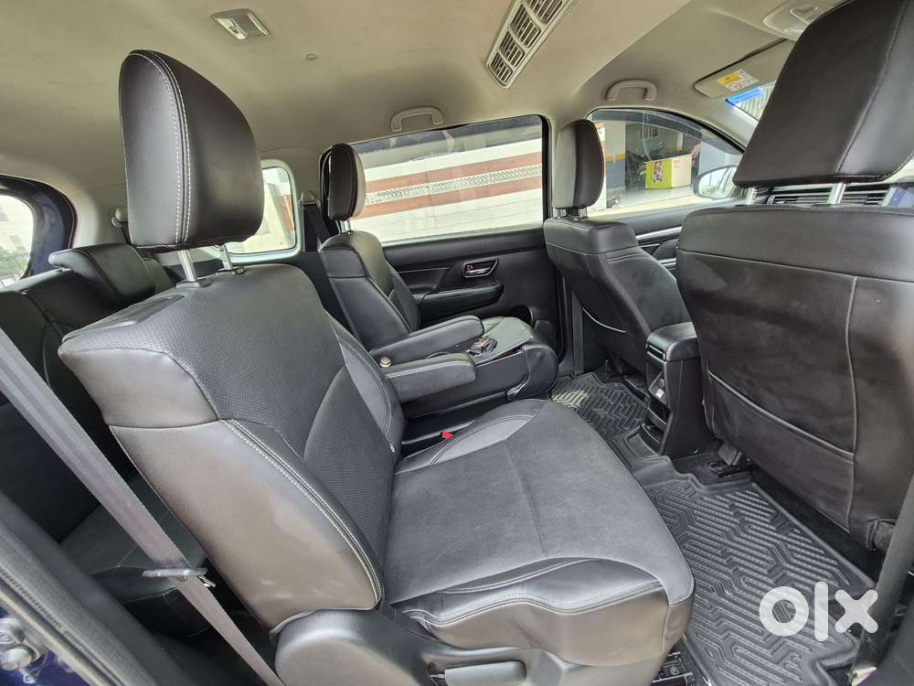 Maruti Suzuki Xl6 1.5 Alpha Mt, 2023, Petrol