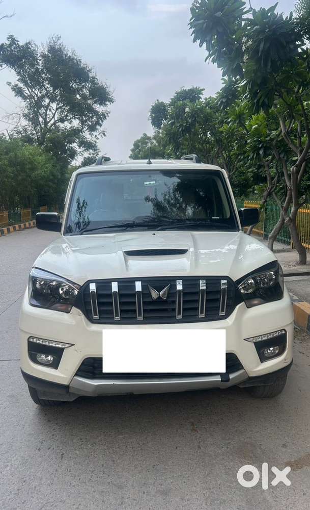 Mahindra Scorpio Classic Diesel Manual 2025