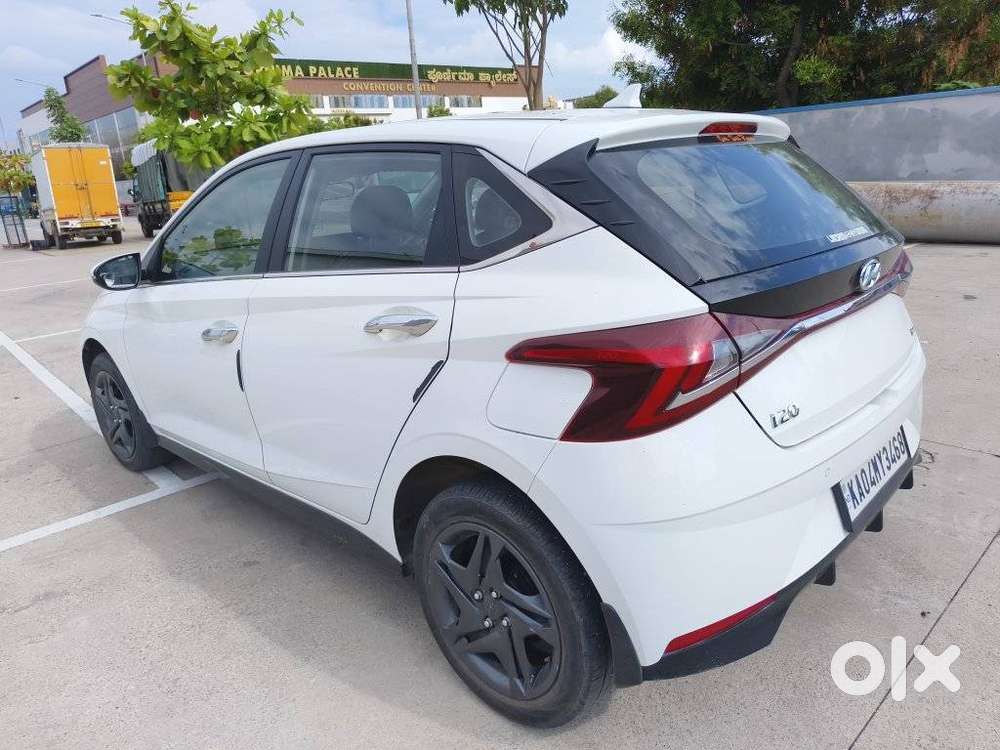 Hyundai I20 Sportz 1.2 Mt, 2020, Petrol