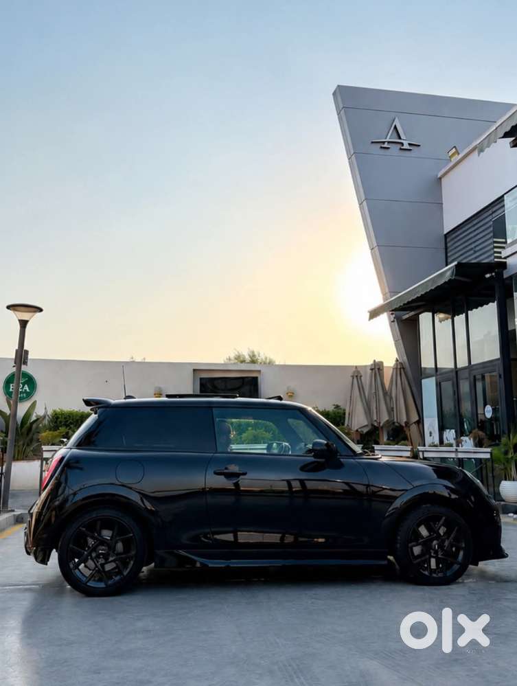 Mini Cooper 3 Door John Works, 2025, Petrol