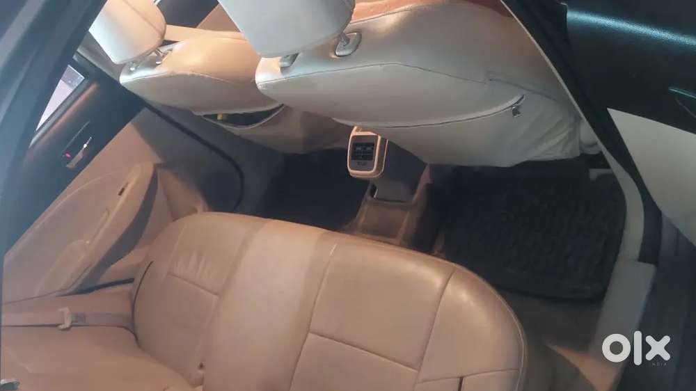 Maruti Suzuki Dzire Vxi 2022