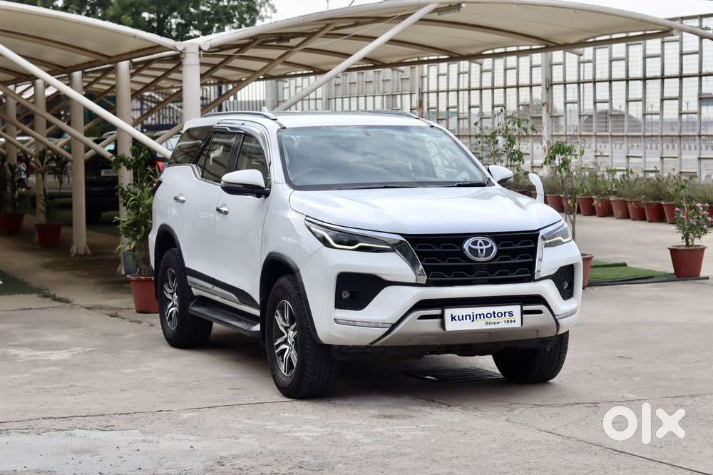 Toyota Fortuner 4x2 At 2.8 Diesel, 2019, Diesel
