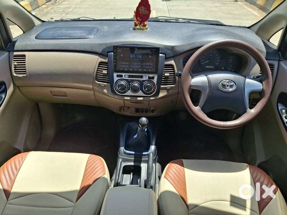 Toyota Innova 2.5 G (diesel) 8 Seater, 2015, Diesel