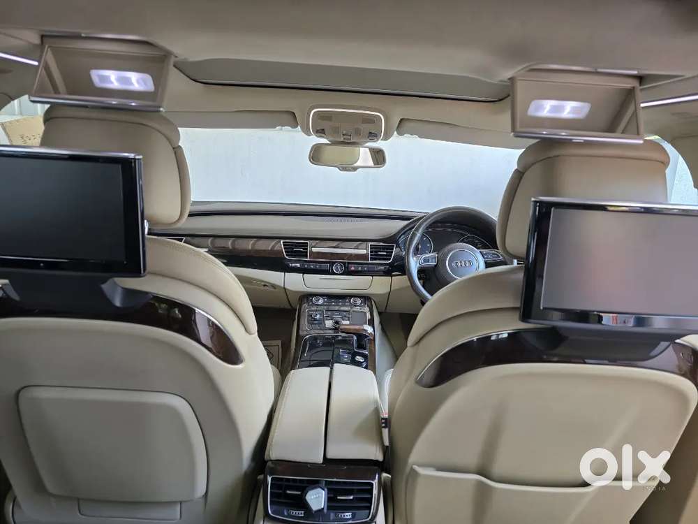 Audi A8 L 2015 Diesel 70000 Km Driven
