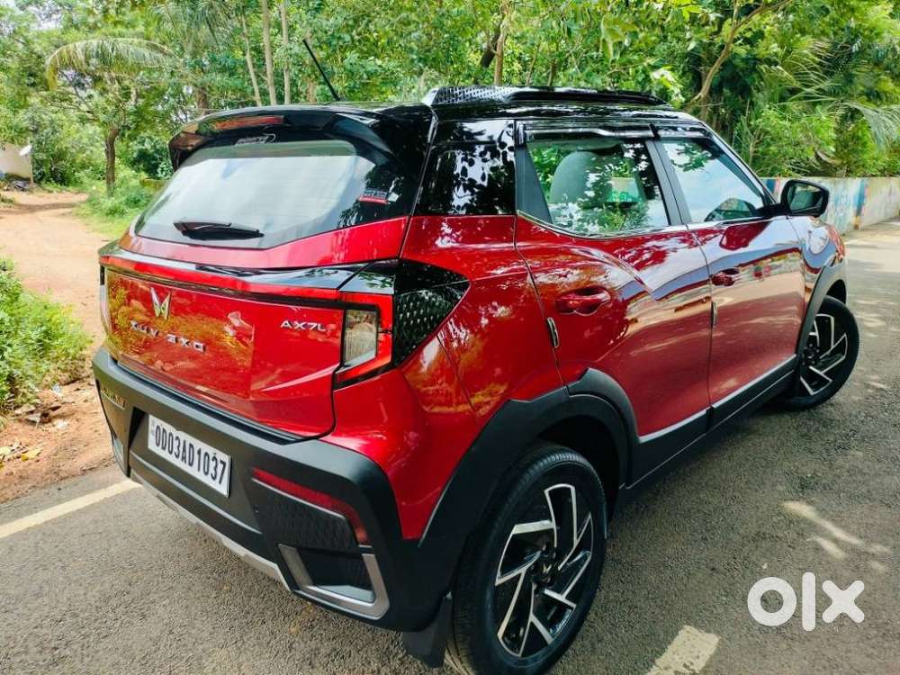Mahindra Xuv 3xo Ax7l 1.2 Petrol At (pg), 2024, Petrol