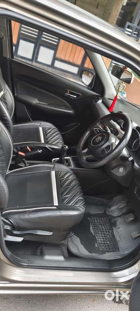 Maruti Suzuki Swift Vxi, 2020, Petrol