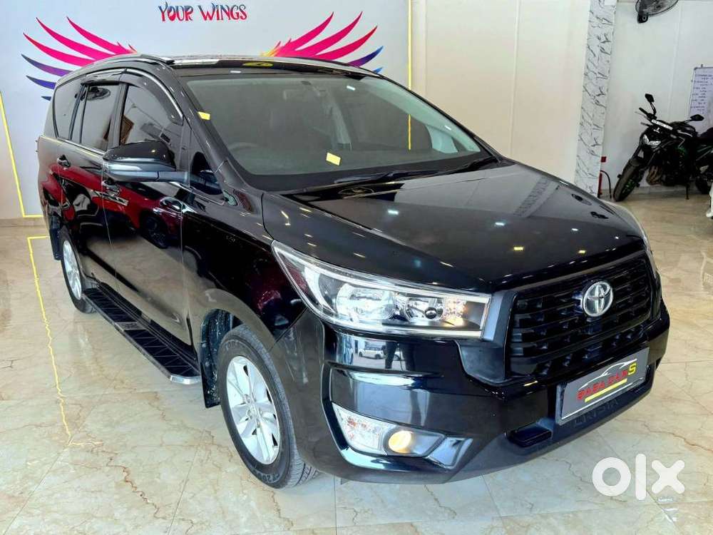 Toyota Innova Crysta