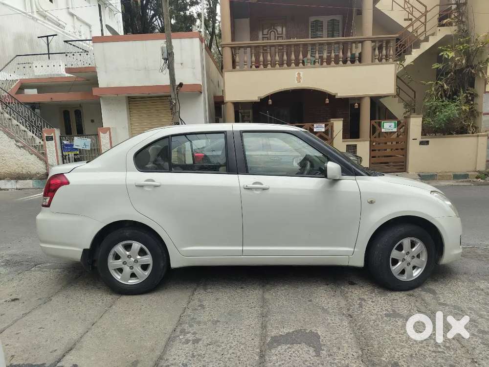 Maruti Suzuki Swift Dzire 2012 Petrol 65000 Km Driven