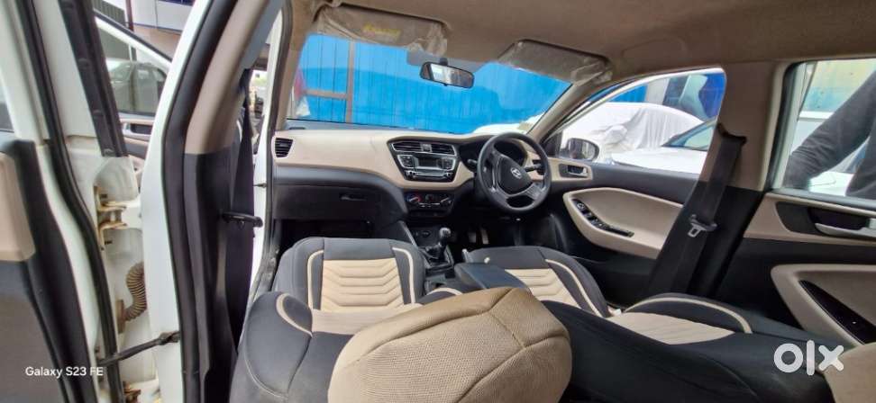 Hyundai I20 Petrol Cvt Magna Executive, 2018, Petrol
