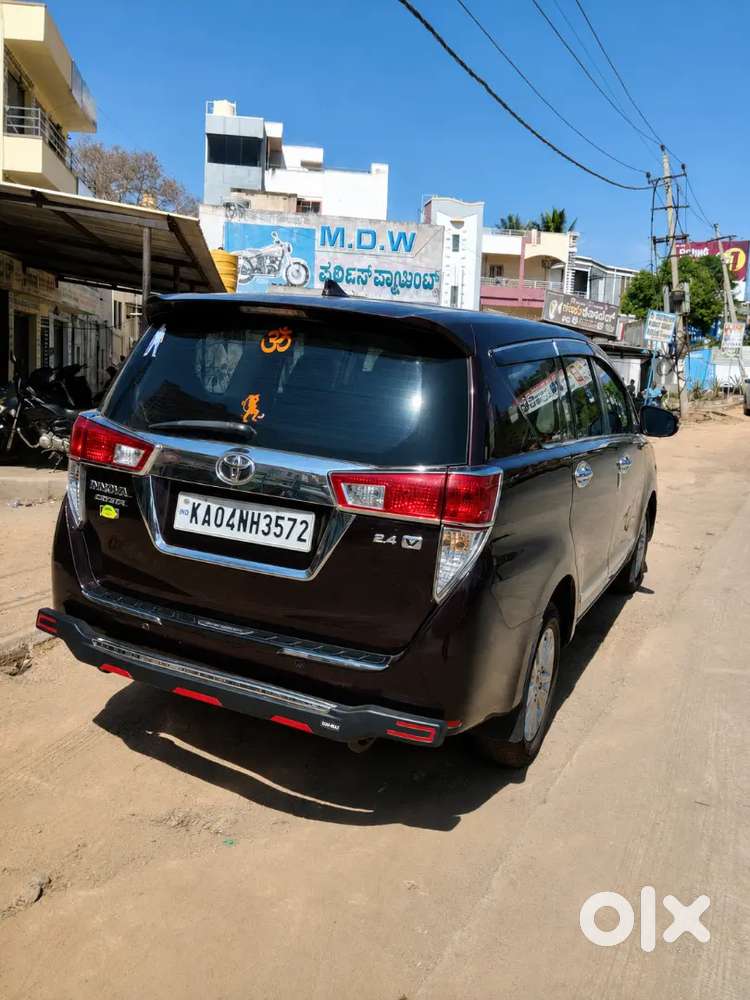 Toyota Innova Crysta 2017