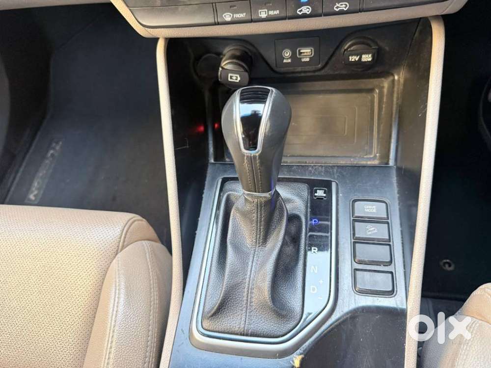 Hyundai Tucson 2.0 Gl 2wd Petrol At, 2018, Petrol