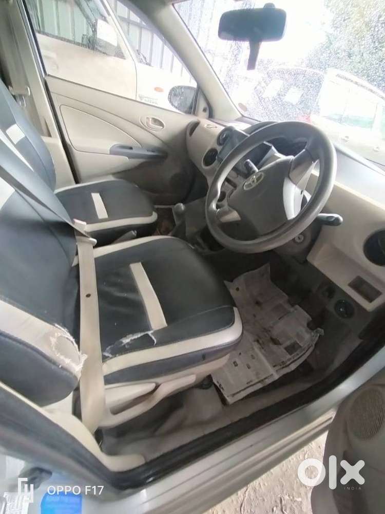 Toyota Etios, 2015, Petrol