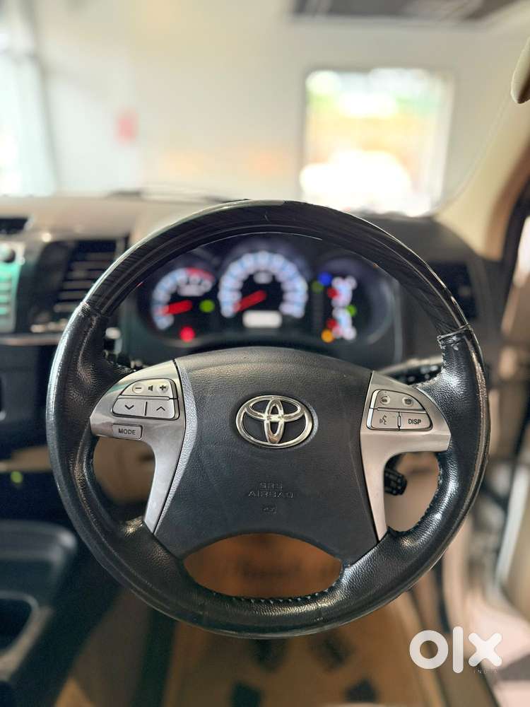 Toyota Fortuner 4x2 At, 2016, Diesel