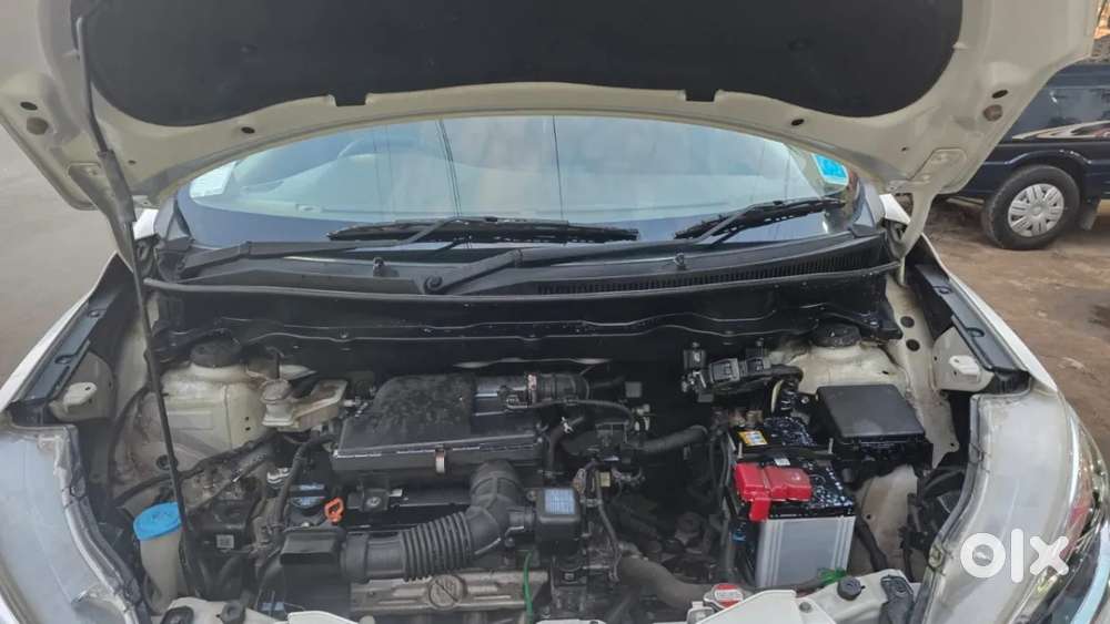 Maruti Suzuki Ertiga 1.5 Zxi, 2023, Petrol