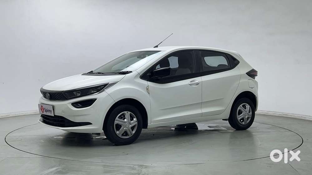 Tata Altroz 1.2 Xe, 2021, Petrol
