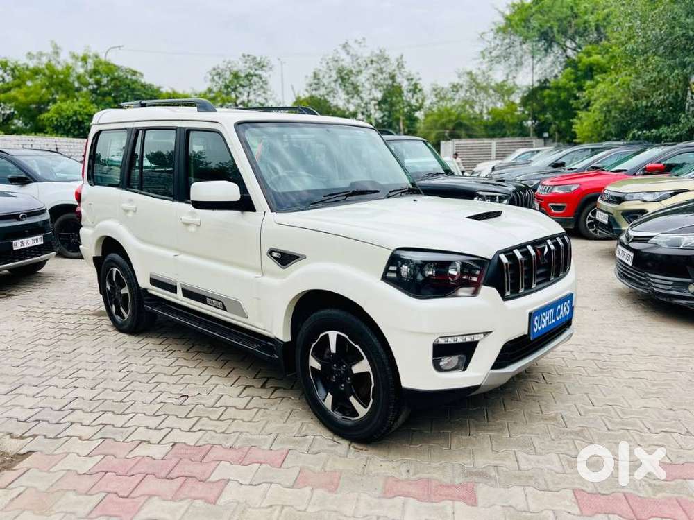 Mahindra Scorpio Classic 2.2 S 11 Mt 7 Str, 2023, Diesel