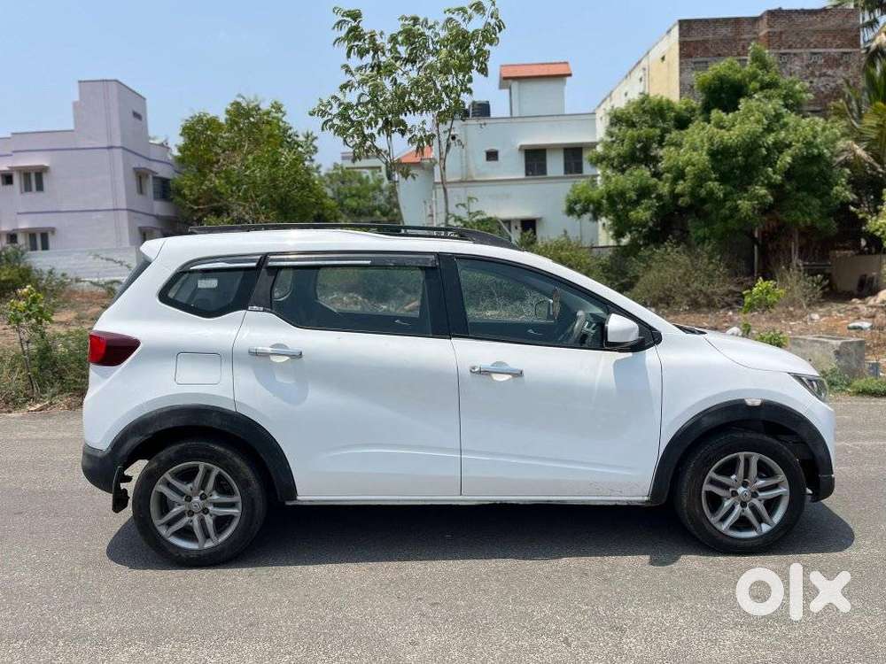 Renault Triber Rxz, 2020, Petrol