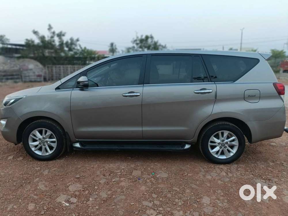 Toyota Innova Crysta 2.4 V, 2019, Diesel