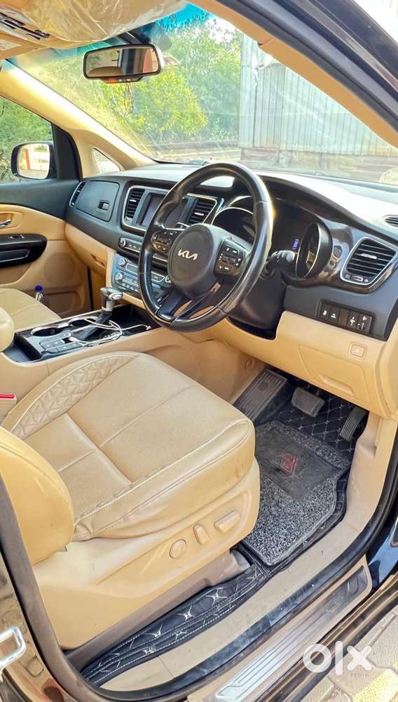 Kia Carnival Limousine Plus 7 Str, 2022, Diesel