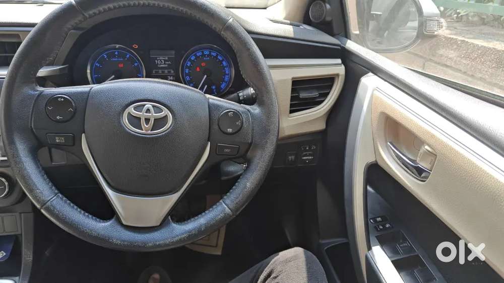 Toyota Corolla Altis G Varient Petrol