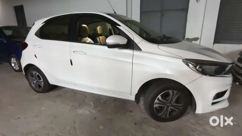 Tata Tiago Petrol 2020