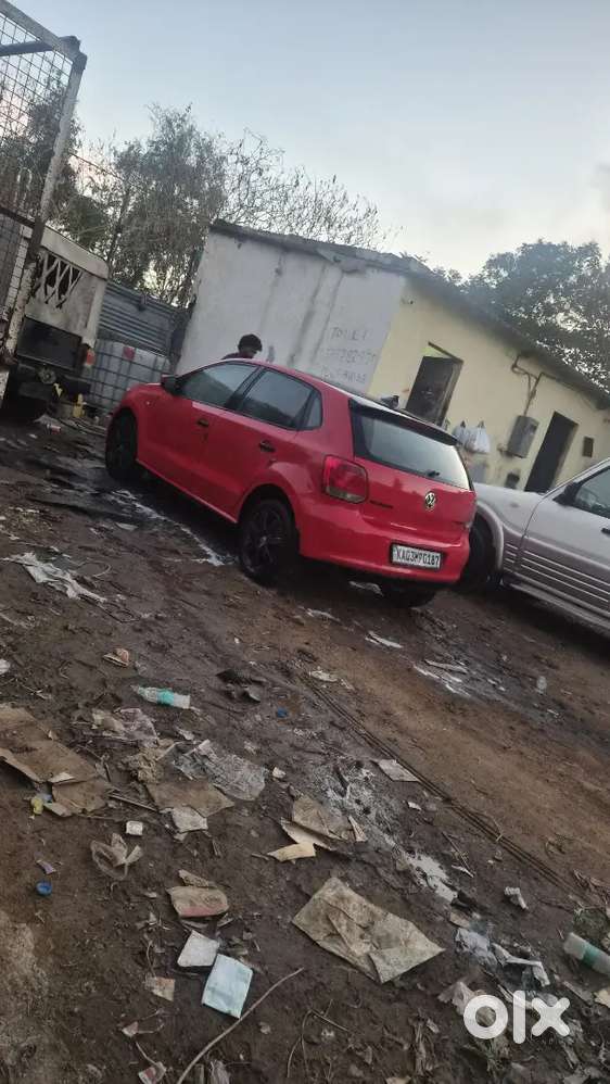 Volkswagen Polo 2011 Petrol 102000 Km Driven