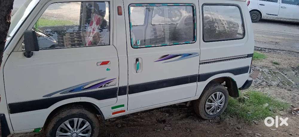 Maruti Suzuki Omni 2011