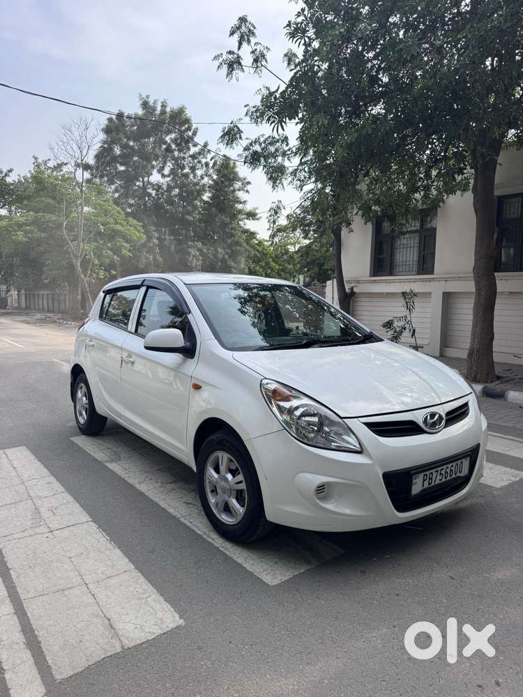 Hyundai I20 Magna 1.2 Mt, 2009, Diesel