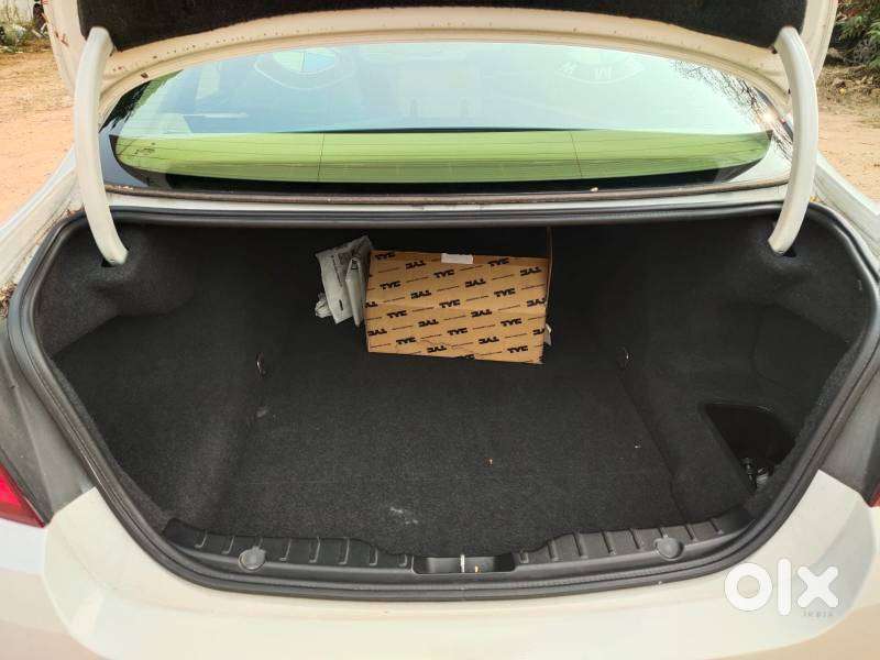 Bmw 5 Series 520i Sedan, 2011, Diesel