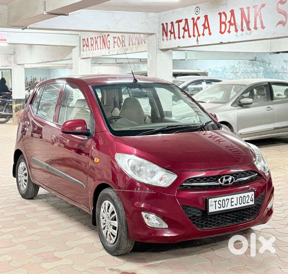 Hyundai I10 Sportz, 2014, Petrol