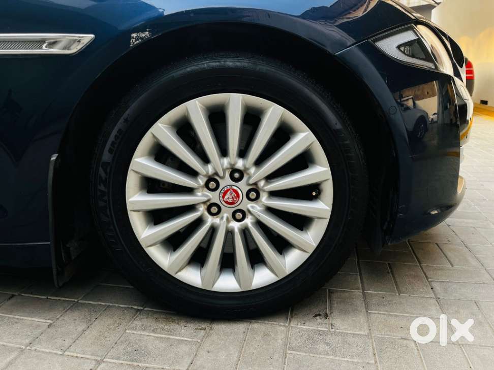 Jaguar Xj 2.0l Portfolio, 2017, Petrol