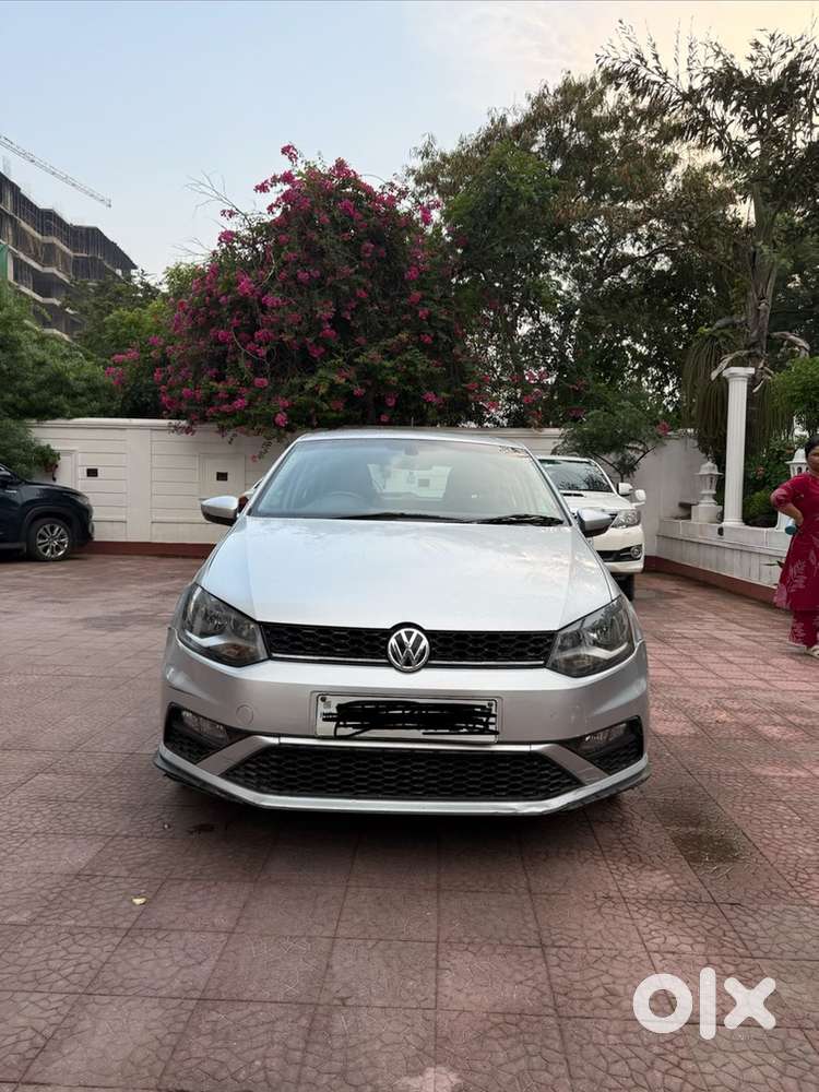Volkswagen Polo Petrol 2021