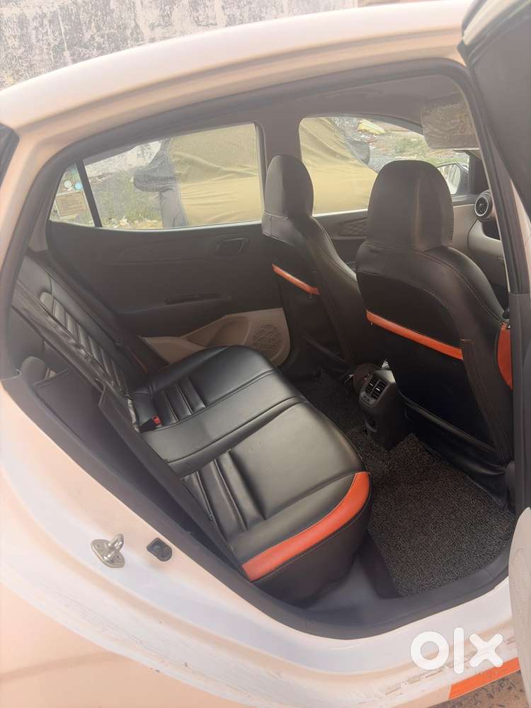 Hyundai Aura 2024 Car