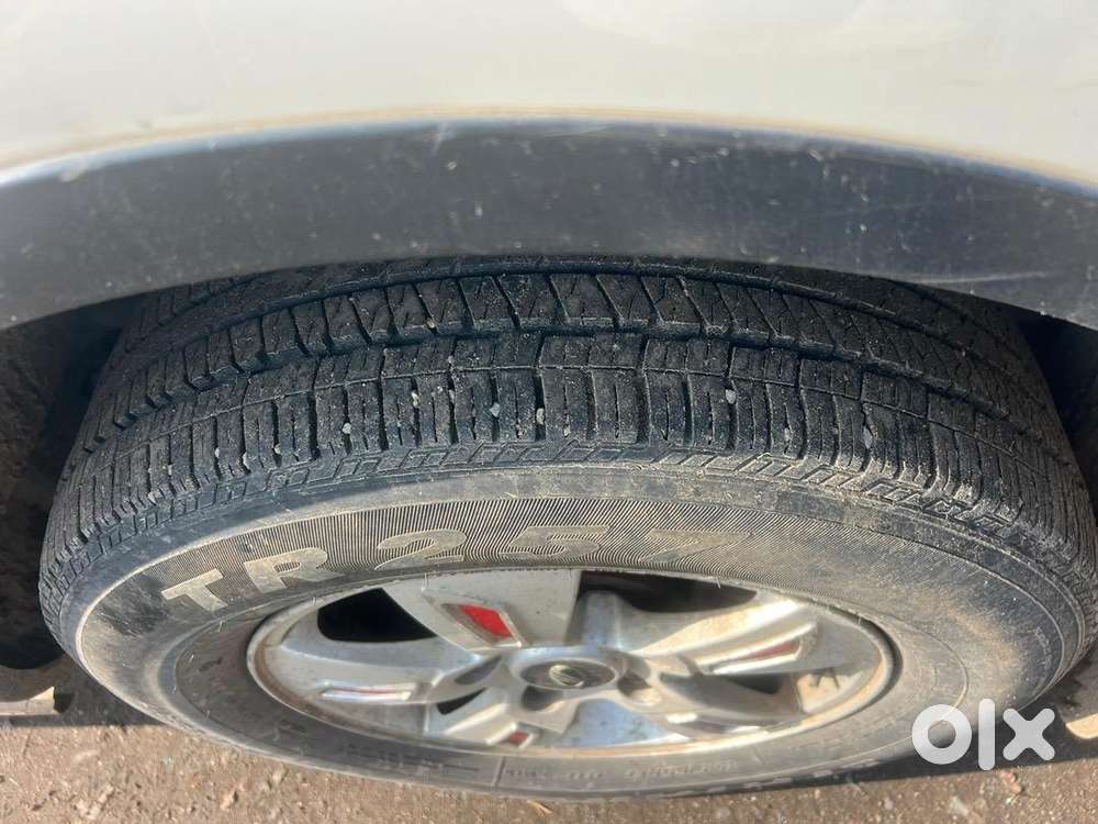 Mahindra Xuv500 2012 Diesel Modified To W10 Look.