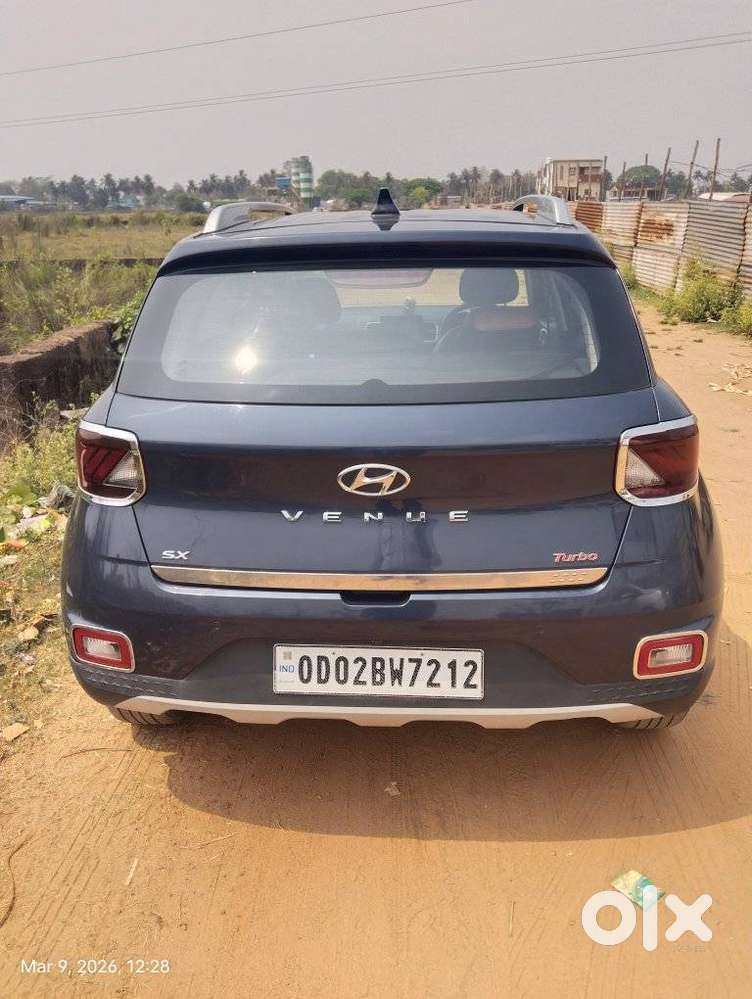 Hyundai Venue, 2022, Petrol