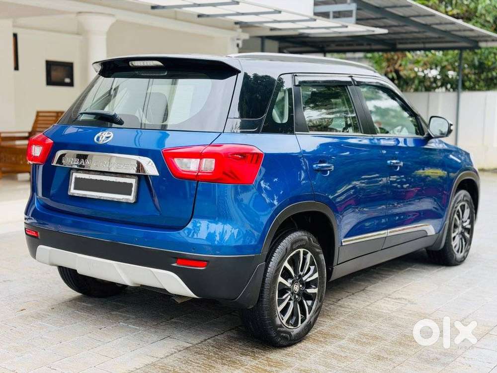 Toyota Urban Cruiser 1.5 Premium Grade At, 2022, Petrol