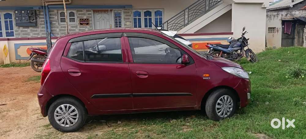 Hyundai I10 Sportz 2015 Manual Petrol