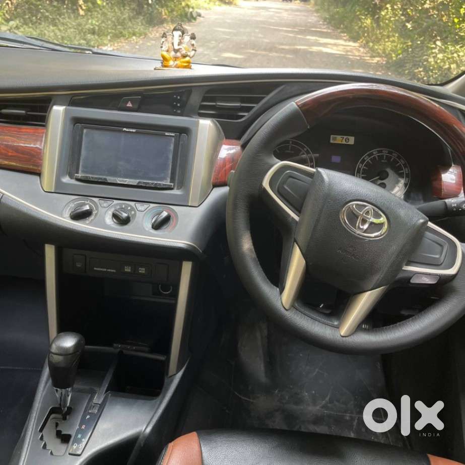 Toyota Innova Crysta 2.8 Gx At 7 Str, 2017, Diesel